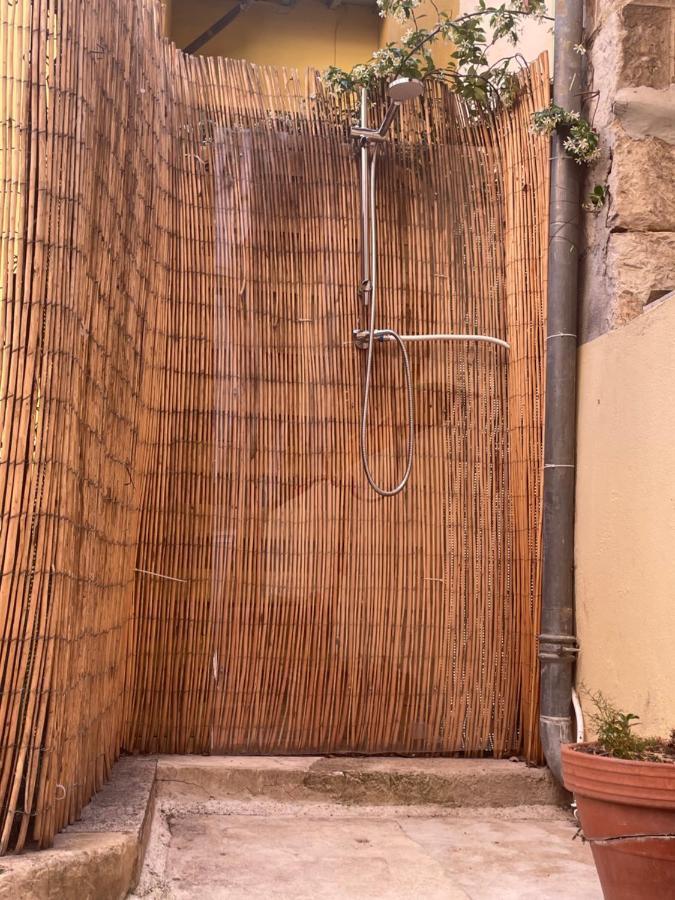 Appartement 30M2 Cosy Avec Terrasse Menton Exterior photo