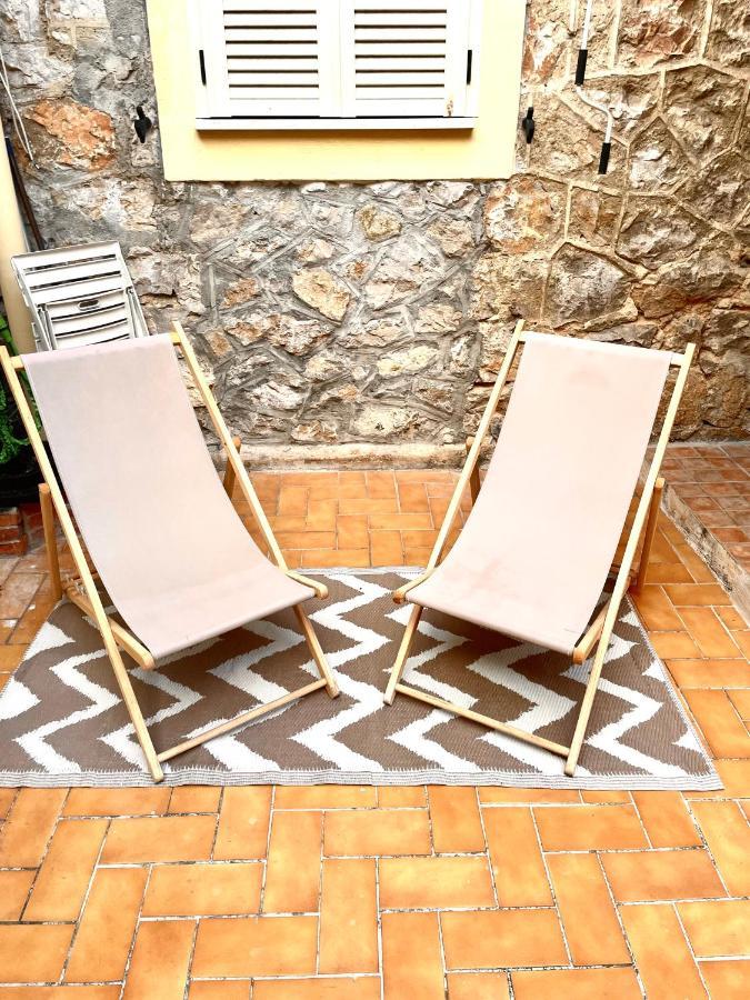 Appartement 30M2 Cosy Avec Terrasse Menton Exterior photo